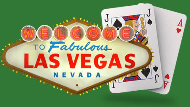 歡迎來到拉斯維加斯標誌,兩張二十一點卡,綠色背景